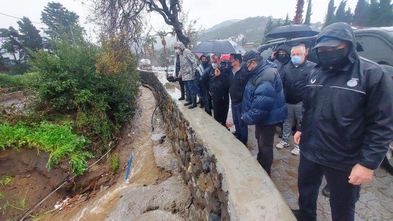 Muğla'da sağanak ve dolu, yaşamı olumsuz etkiledi