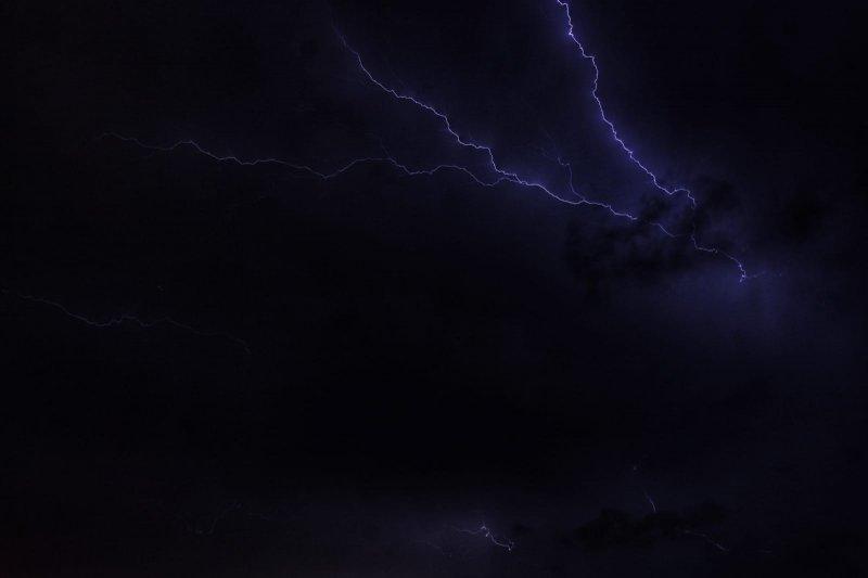 Muğla'da sağanak ve dolu, yaşamı olumsuz etkiledi