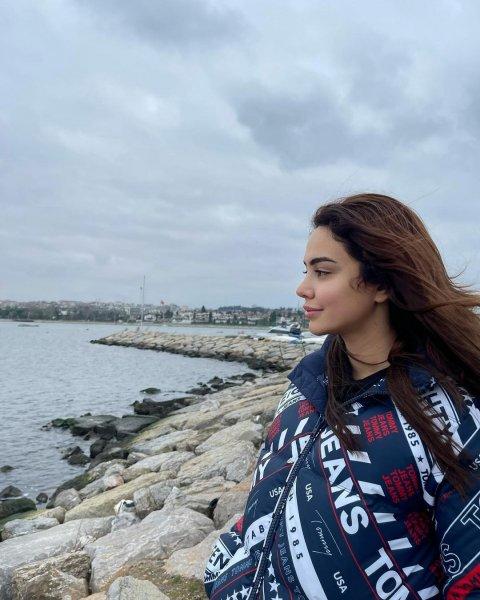 Ece Ronay'ın en beğenilen Instagram gönderileri