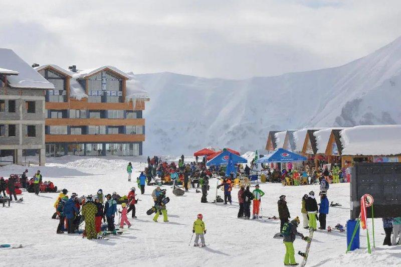 Türk vatandaşının vizesiz gidebileceği kayak merkezleri