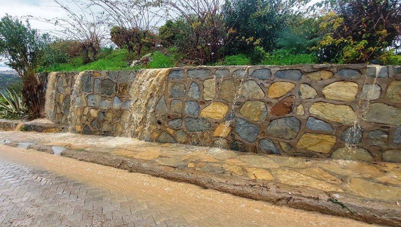 Muğla'da sağanak ve dolu, yaşamı olumsuz etkiledi