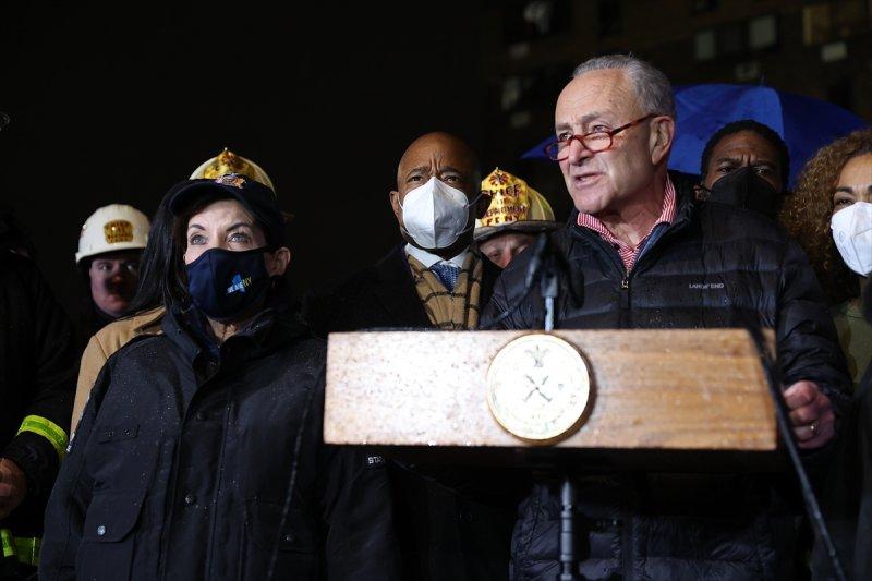 New York'ta yangın faciası: 9'u çocuk 19 kişi öldü