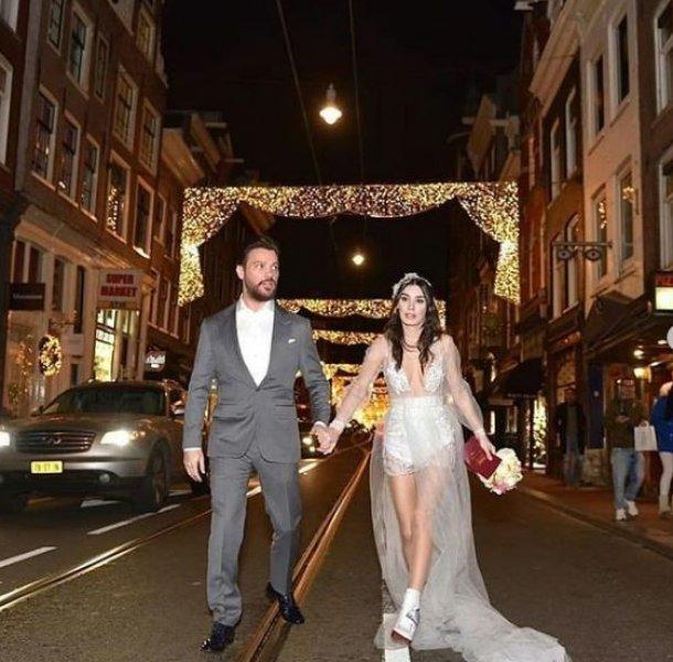 Sinan Akçıl ve Burcu Kıratlı'nın kareleri