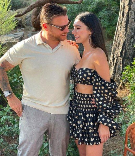 Sinan Akçıl ve Burcu Kıratlı'nın kareleri