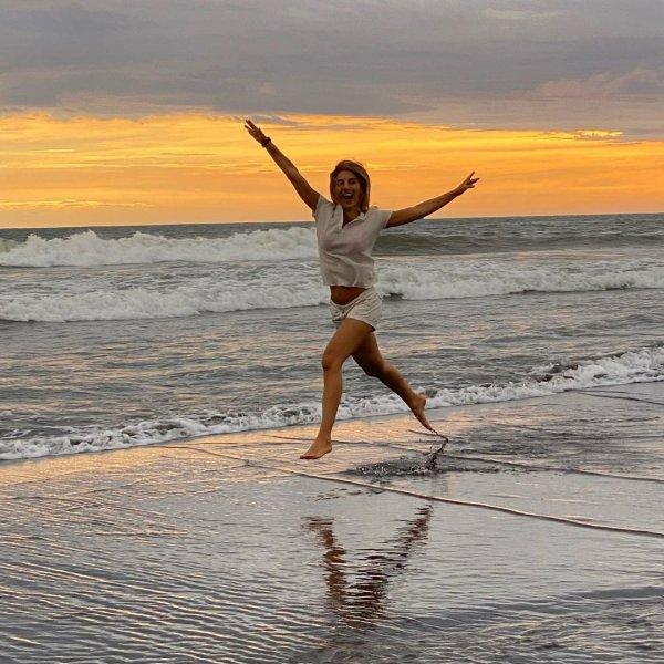 Bali'ye yerleşen Irmak Ünal'ın yeni hayatından paylaşımlar