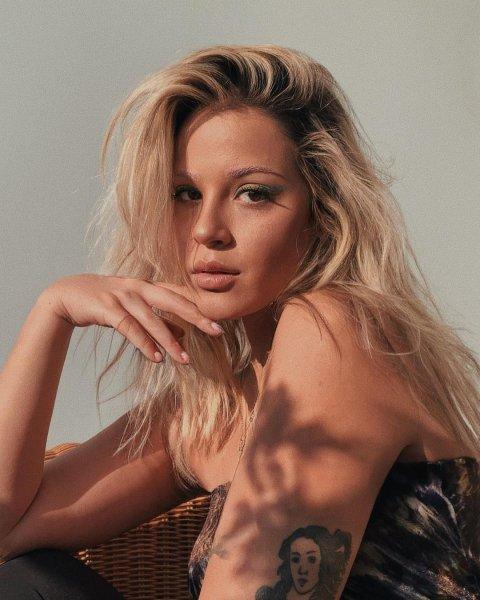 Selami Şahin'in kızı pozlarıyla sosyal medyayı salladı