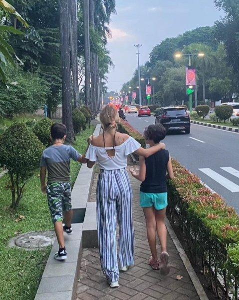 Bali'ye yerleşen Irmak Ünal'ın yeni hayatından paylaşımlar