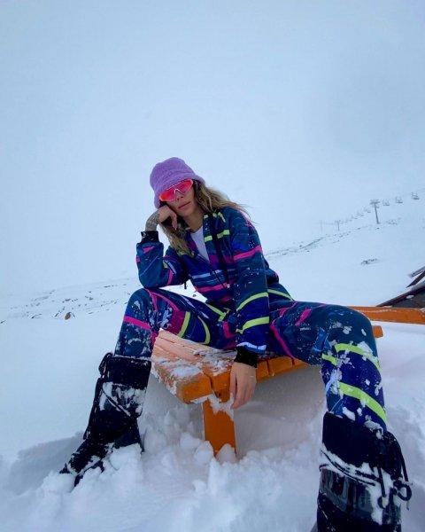 Ünlülerin kar tatili