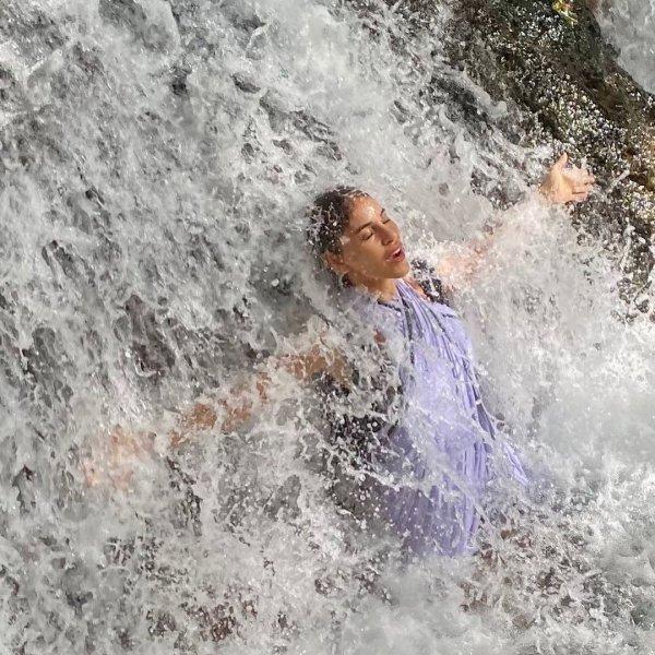 Bali'ye yerleşen Irmak Ünal'ın yeni hayatından paylaşımlar