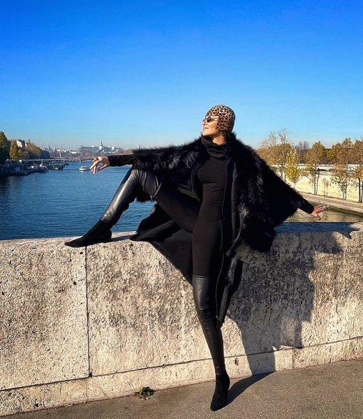 Eda Taşpınar'ın kusursuz fiziği