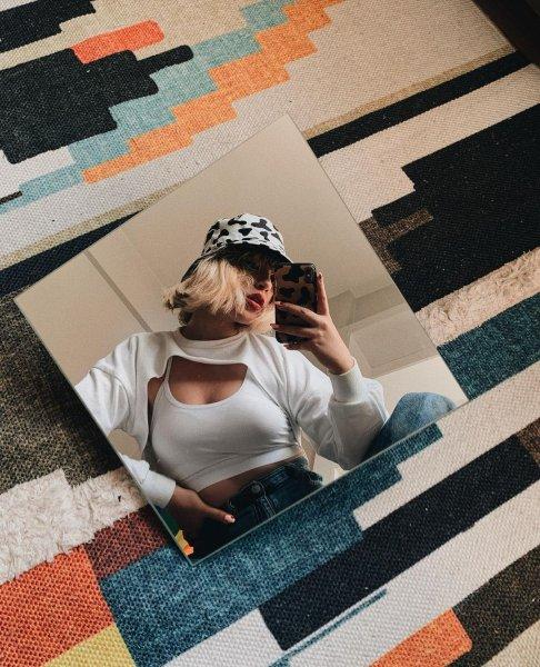 Selami Şahin'in kızı pozlarıyla sosyal medyayı salladı