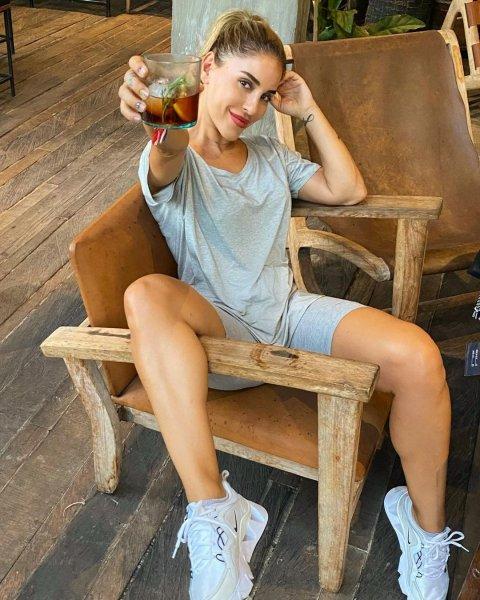 Bali'ye yerleşen Irmak Ünal'ın yeni hayatından paylaşımlar