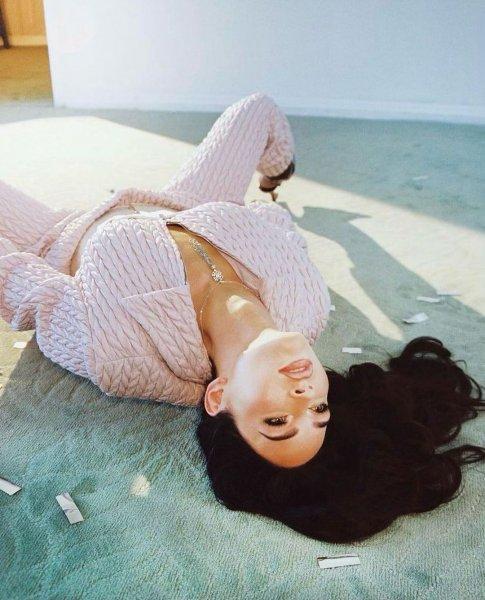 Aşk sarhoşu Megan Fox'un çok beğenilen fotoğrafları