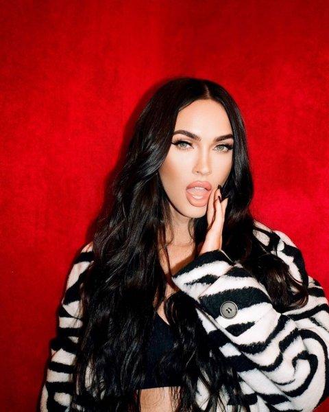 Aşk sarhoşu Megan Fox'un çok beğenilen fotoğrafları