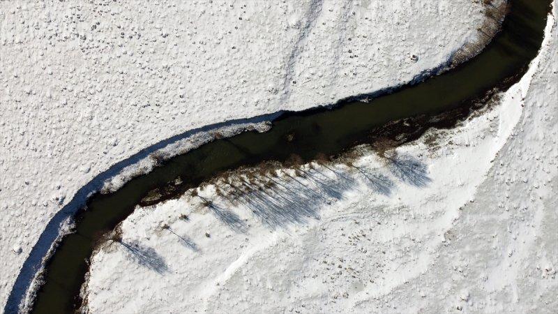 Bolu'da yağan kar görsel şölen oluşturdu