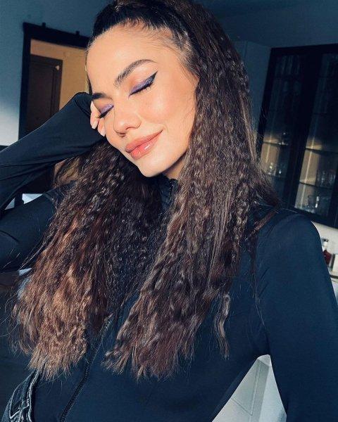 Ünlü isimlerin 18 Ocak Instagram paylaşımları 