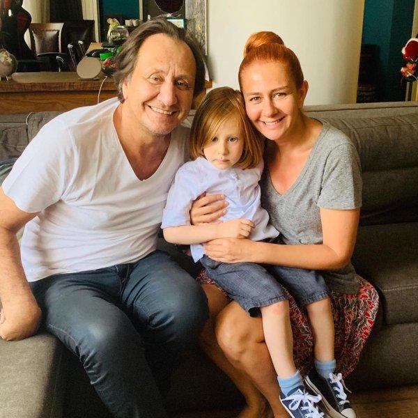 Ünlülerin gözlerden uzakta yaşadığı ilişkileri ve evlilikleri