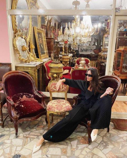 Özge Özpirinçci kızını paylaştı: Ünlülerin güncel  paylaşımları 