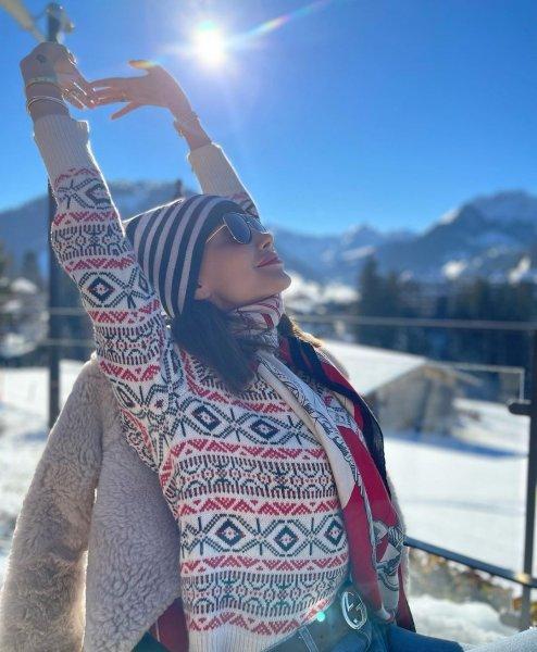 Ünlü isimlerin 16 Ocak tarihli Instagram paylaşımları