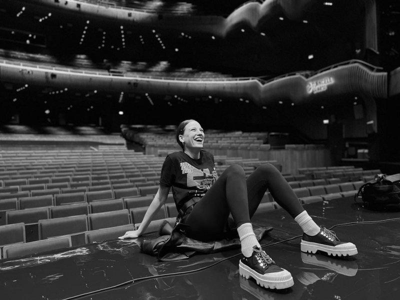 Özge Özpirinçci kızını paylaştı: Ünlülerin güncel  paylaşımları 