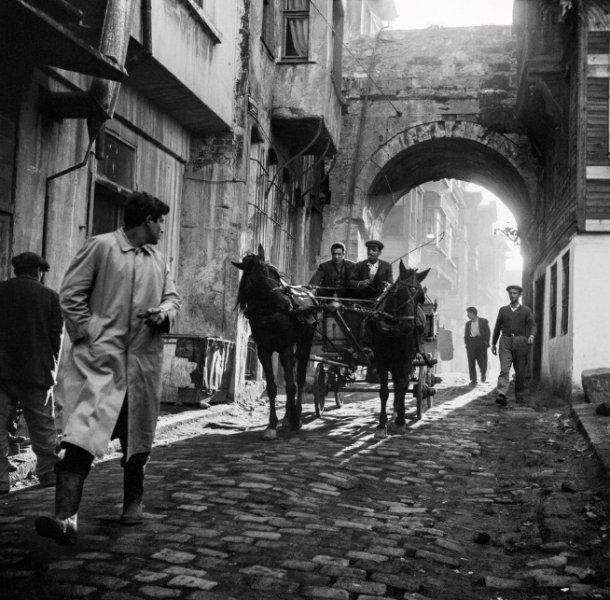 Ara Güler Müzesi'nde yılın ilk sergisi açıldı