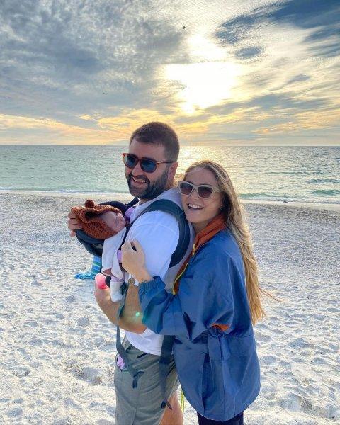 Ünlülerin gözlerden uzakta yaşadığı ilişkileri ve evlilikleri