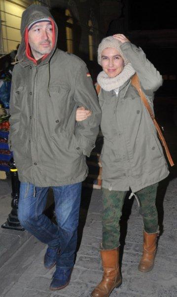 Ünlülerin gözlerden uzakta yaşadığı ilişkileri ve evlilikleri