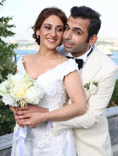 Ünlülerin gözlerden uzakta yaşadığı ilişkileri ve evlilikleri