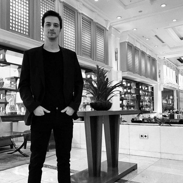 Ünlü isimlerin 16 Ocak tarihli Instagram paylaşımları