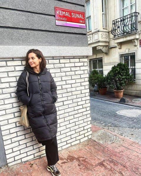 Özge Özpirinçci kızını paylaştı: Ünlülerin güncel  paylaşımları 