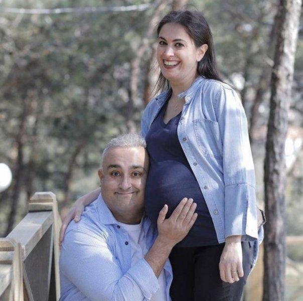 Ünlülerin gözlerden uzakta yaşadığı ilişkileri ve evlilikleri