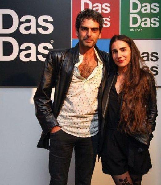 Ünlülerin gözlerden uzakta yaşadığı ilişkileri ve evlilikleri