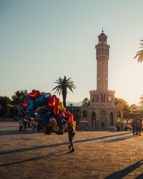 'İzmirli güzel' unvanlı ünlüler