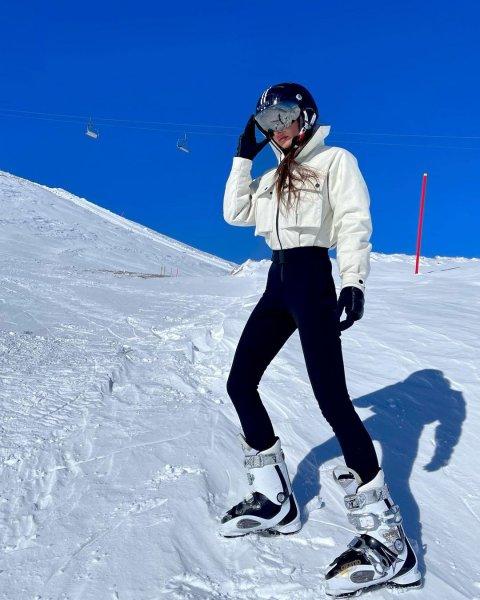 21 Ocak tarihinde Instagram'da paylaşım yapan ünlüler