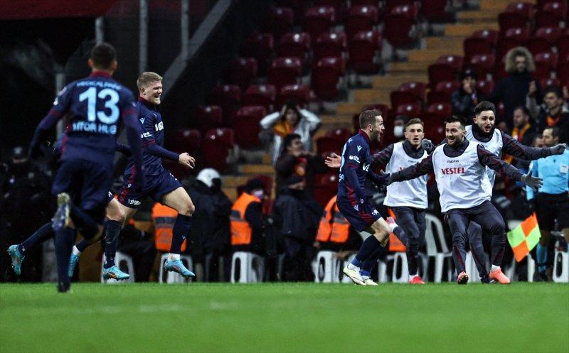 Galatasaray-Trabzonspor maçından kareler