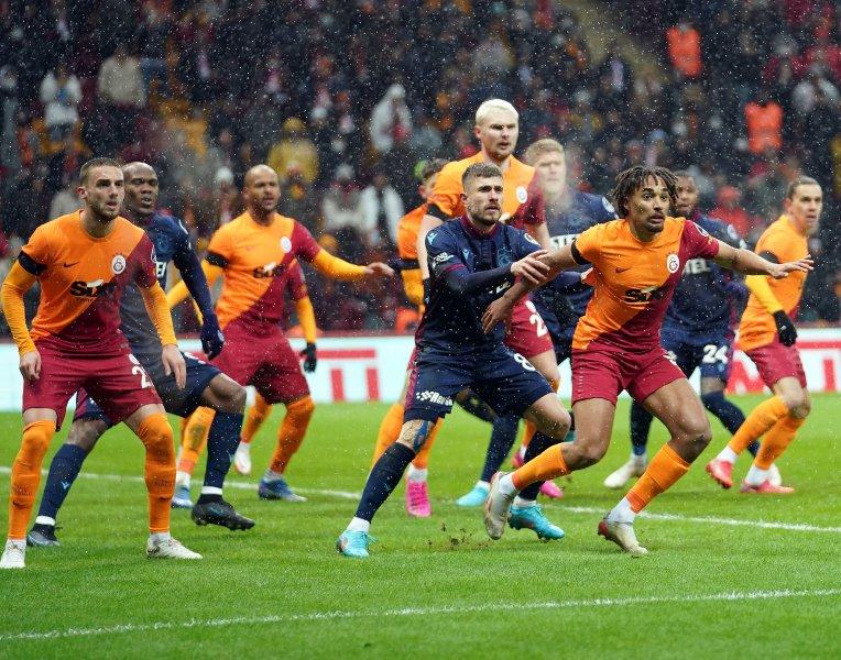 Galatasaray-Trabzonspor maçından kareler