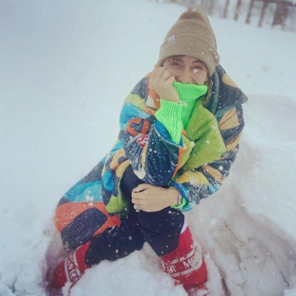 Ünlülerin kar paylaşımları