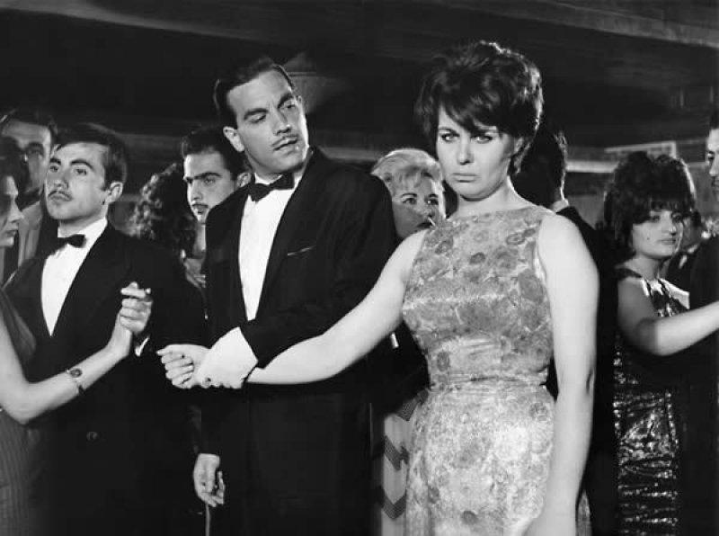 Fotoğraflarla Fatma Girik