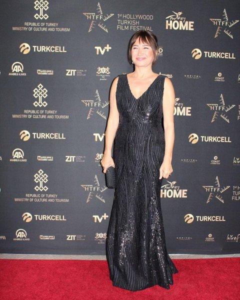 Ünlü isimlerden Fatma Girik paylaşımları