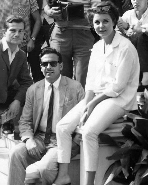 Fotoğraflarla Fatma Girik