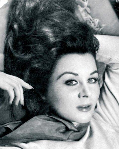 Fotoğraflarla Fatma Girik