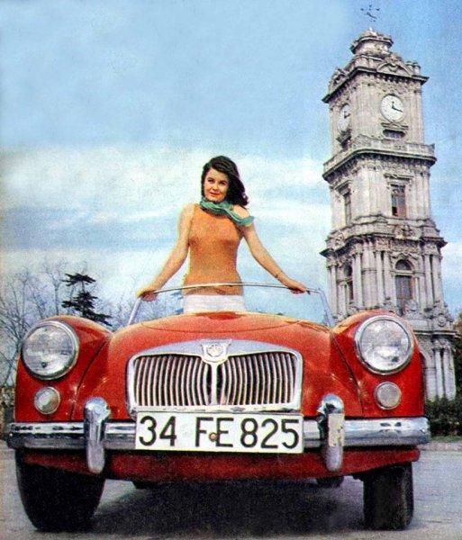 Fotoğraflarla Fatma Girik