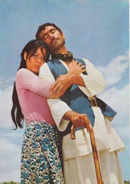 Fotoğraflarla Fatma Girik