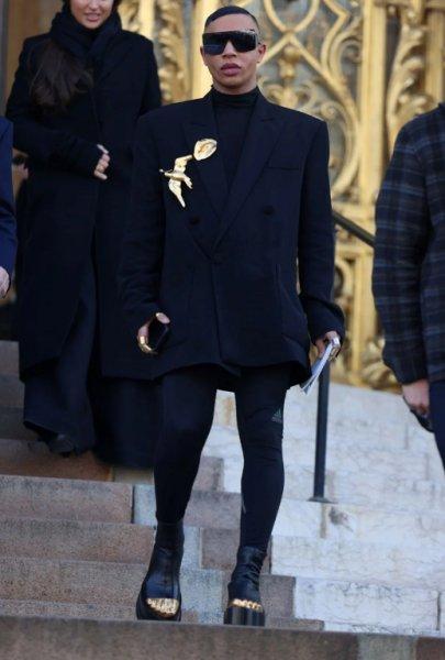 Paris Moda Haftası öncesi sokaklar podyuma döndü