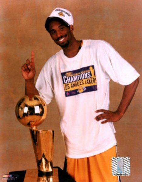 Ölümünün ikinci yılında fotoğraflarla Kobe Bryant