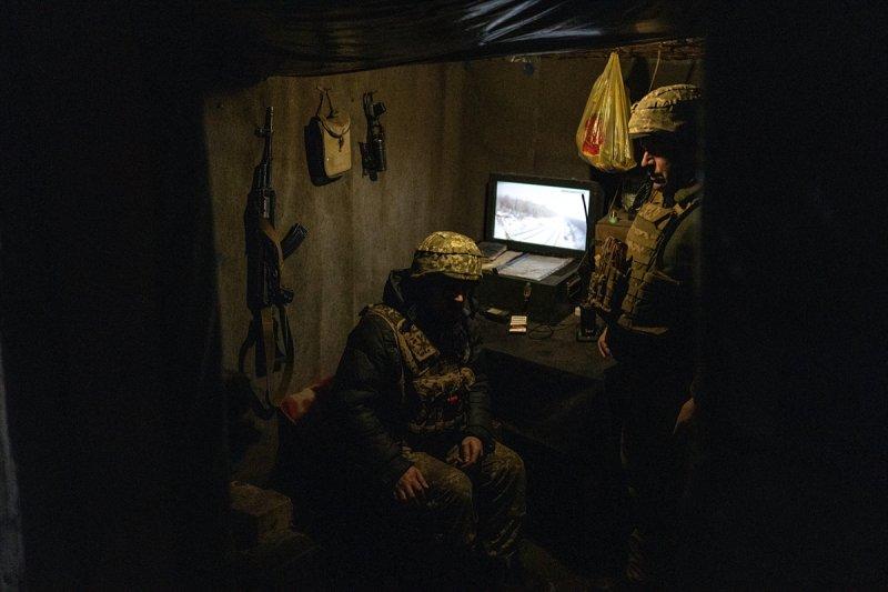 Zolote bölgesindeki Ukrayna askerleri