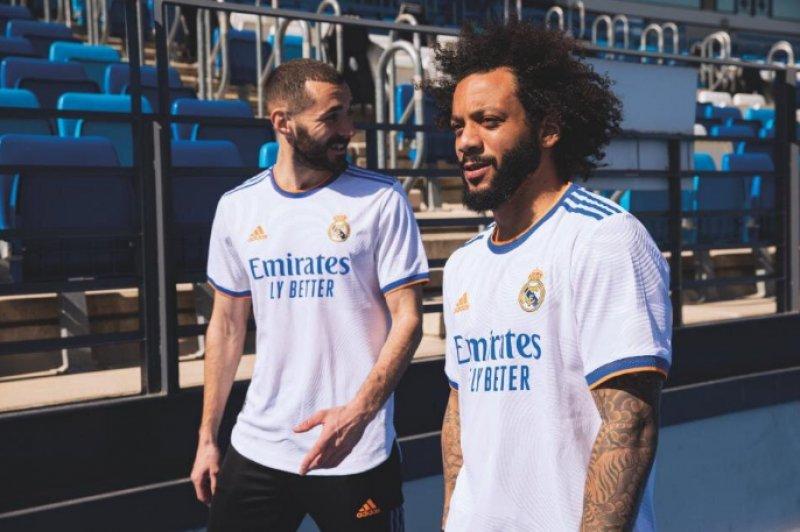 2021 yılında Avrupa'da en çok forma satan kulüpler