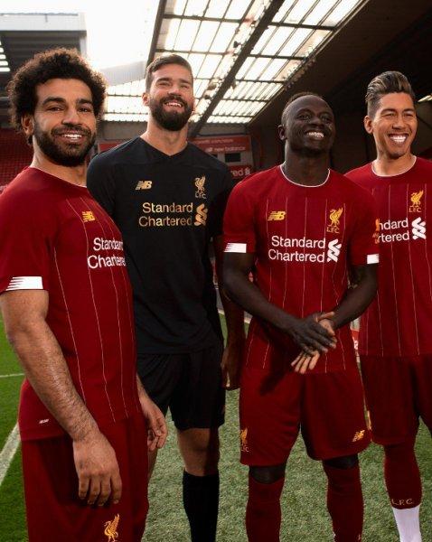 2021 yılında Avrupa'da en çok forma satan kulüpler