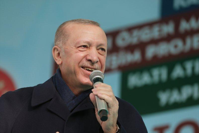 Cumhurbaşkanı Erdoğan Trabzon'da toplu açılış törenine katıldı