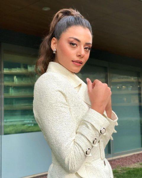 2021 yılında en çok konuşulan kadın oyuncular